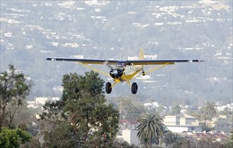 Máy bay của Sao Hollywood suýt đâm vào phi cơ chở 106 người